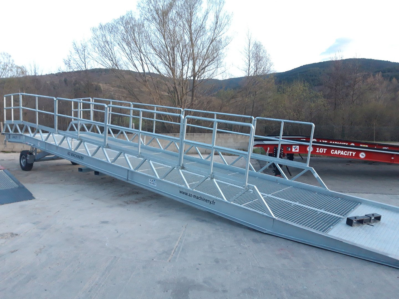 AZ RAMP-EASY XL-12 FULL GALVA. WIDE Mobil Galvanizate Loading Ramp With Level Off, 12 t Capacity - منحدر تحميل: صورة 4 AZ RAMP-EASY XL-12 FULL GALVA. WIDE Mobil Galvanizate Loading Ramp With Level Off, 12 t Capacity - منحدر تحميل: صورة 4