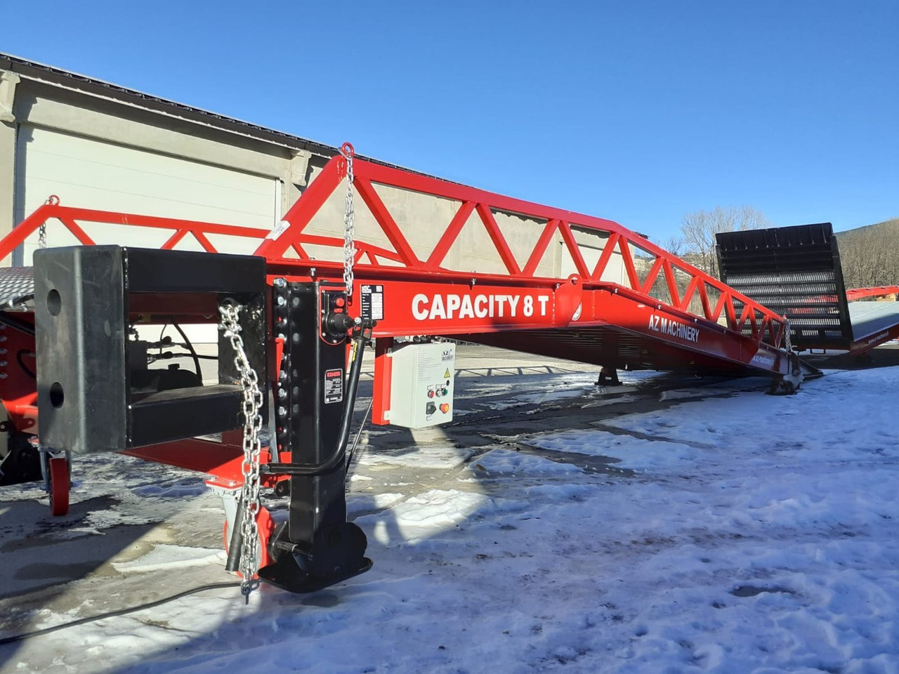 Loading Ramp with with electric tilting bridge - AZ RAMP - STAR- 10T-ZR-E. 10 ton capacity - منحدر تحميل: صورة 3 Loading Ramp with with electric tilting bridge - AZ RAMP - STAR- 10T-ZR-E. 10 ton capacity - منحدر تحميل: صورة 3