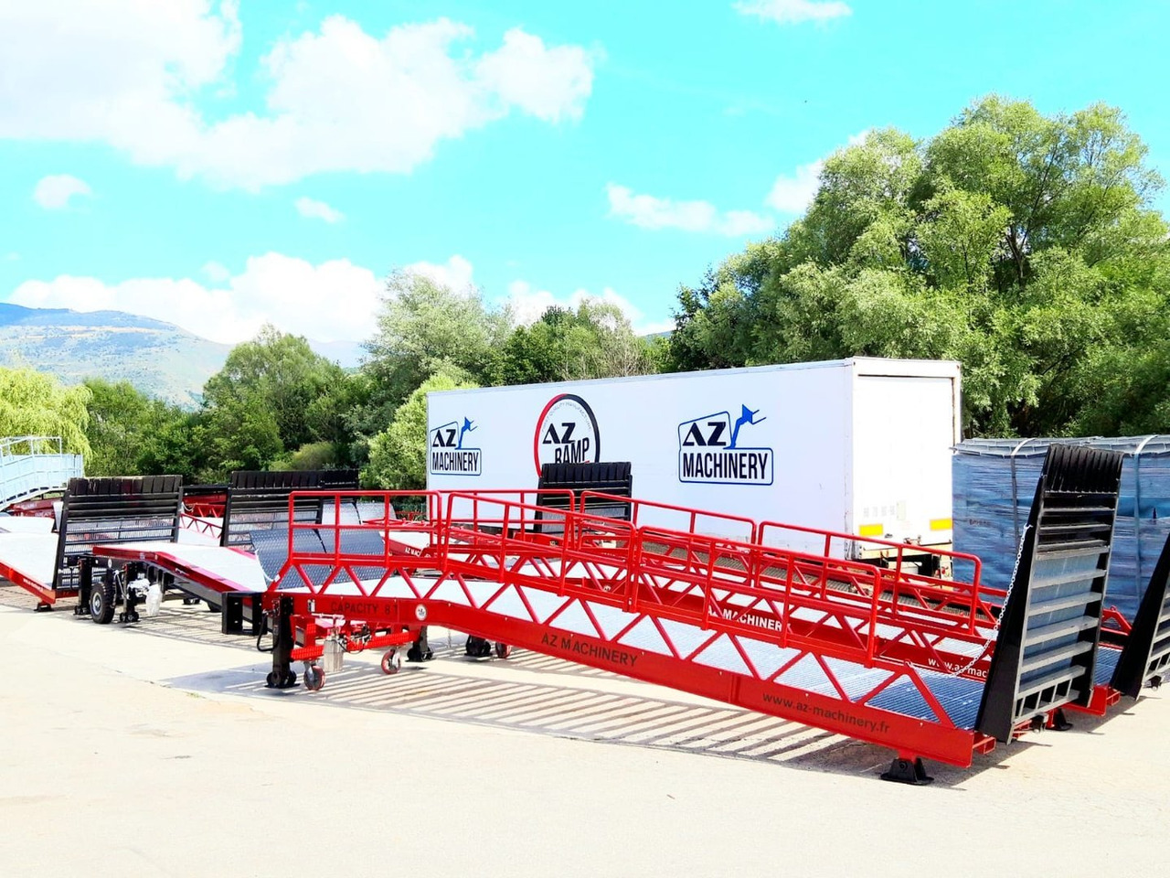 Mobile loading ramp- AZ RAMP-Customised - منحدر تحميل: صورة 4 Mobile loading ramp- AZ RAMP-Customised - منحدر تحميل: صورة 4