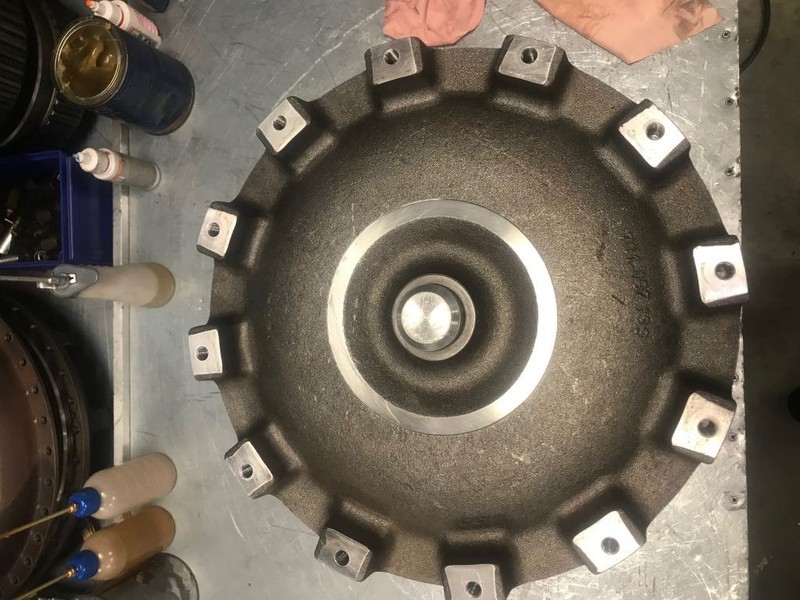 Volvo voe 11038442 Torque converter A25 A30 A35 A40 (D) - نقل الحركة - شاحنة قلاب مفصلية: صورة 1 Volvo voe 11038442 Torque converter A25 A30 A35 A40 (D) - نقل الحركة - شاحنة قلاب مفصلية: صورة 1