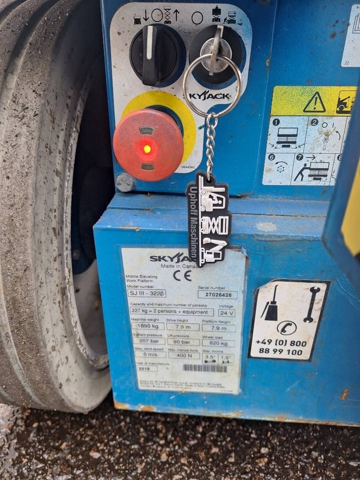 رافعة هيدروليكية مقصية SkyJack SJ 3226: صورة 15