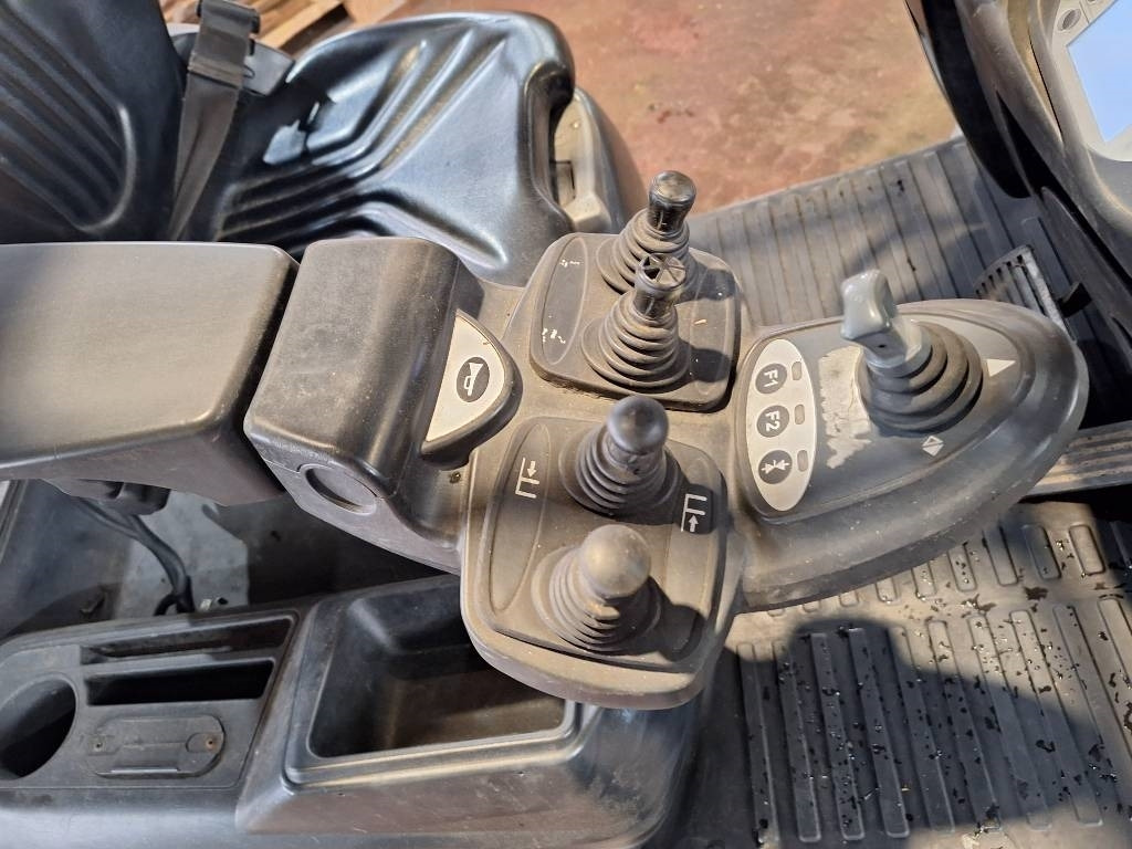 Still RX70-16T - رافعة شوكية تعمل بالغاز: صورة 5 Still RX70-16T - رافعة شوكية تعمل بالغاز: صورة 5