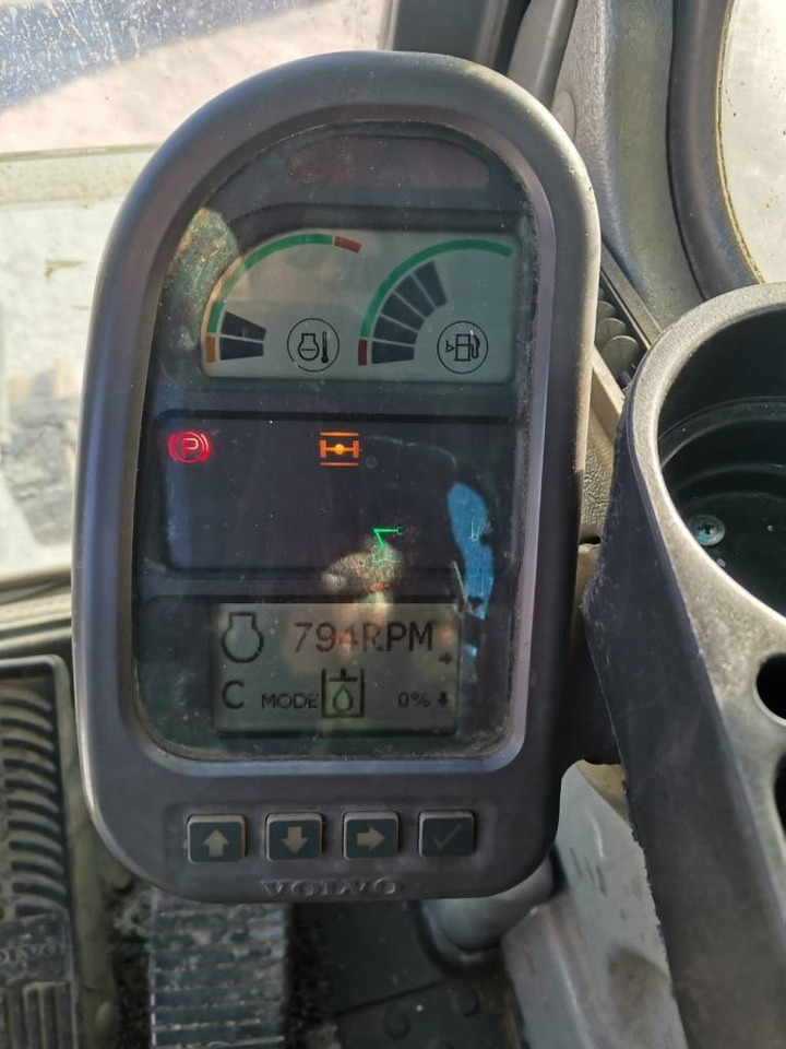 حفارة دولاب Volvo EW 180 B: صورة 17 حفارة دولاب Volvo EW 180 B: صورة 17