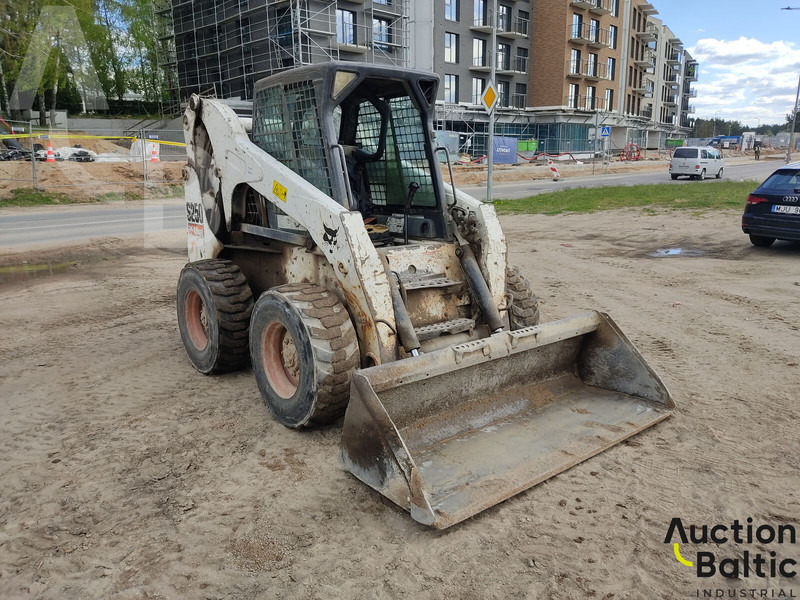 Bobcat S 250 - شيول صغير: صورة 1 Bobcat S 250 - شيول صغير: صورة 1