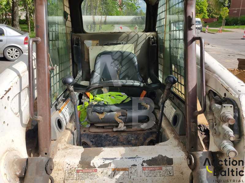 Bobcat S 250 - شيول صغير: صورة 5 Bobcat S 250 - شيول صغير: صورة 5
