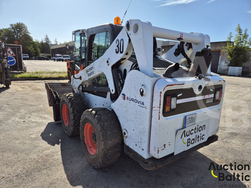 Bobcat S 650 - شيول صغير: صورة 4 Bobcat S 650 - شيول صغير: صورة 4