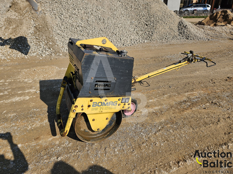 Bomag BW 71EHB-2 - مدحلة: صورة 1 Bomag BW 71EHB-2 - مدحلة: صورة 1