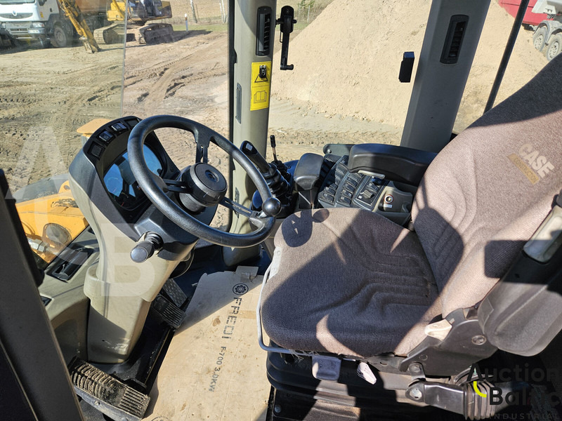 Case 821 F - اللودر بعجل: صورة 5 Case 821 F - اللودر بعجل: صورة 5