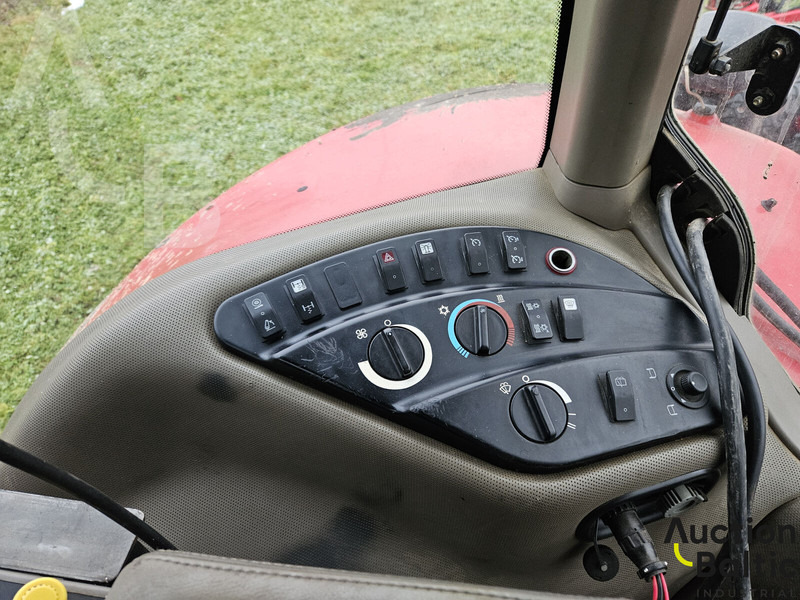 جرار Case IH Magnum 310: صورة 11
