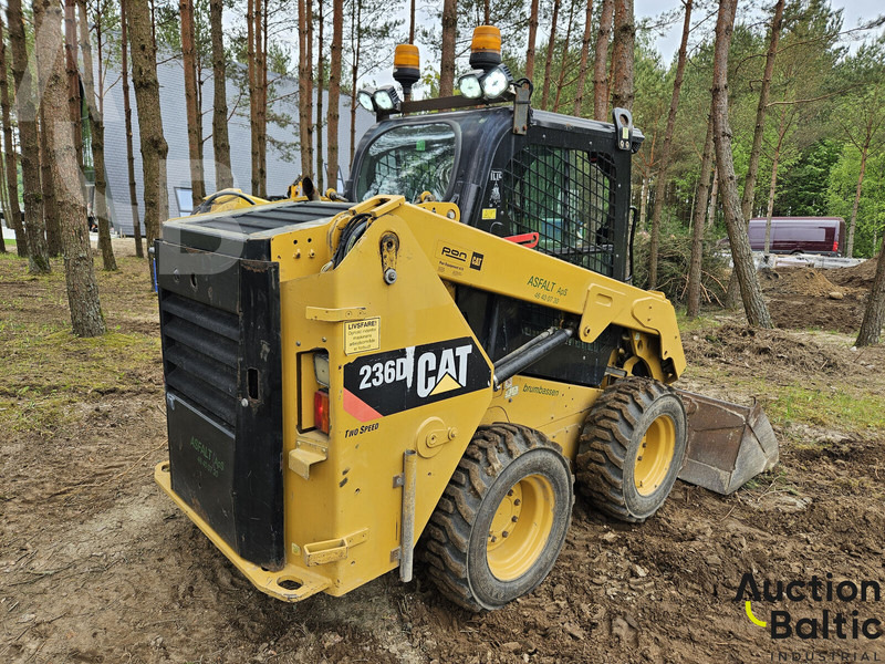 Caterpillar 236 D - شيول صغير: صورة 3 Caterpillar 236 D - شيول صغير: صورة 3