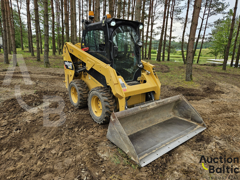 Caterpillar 236 D - شيول صغير: صورة 2 Caterpillar 236 D - شيول صغير: صورة 2
