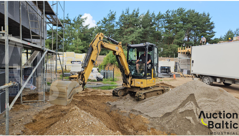 Caterpillar 303 CR - حفارة مُصَّغرة: صورة 1 Caterpillar 303 CR - حفارة مُصَّغرة: صورة 1