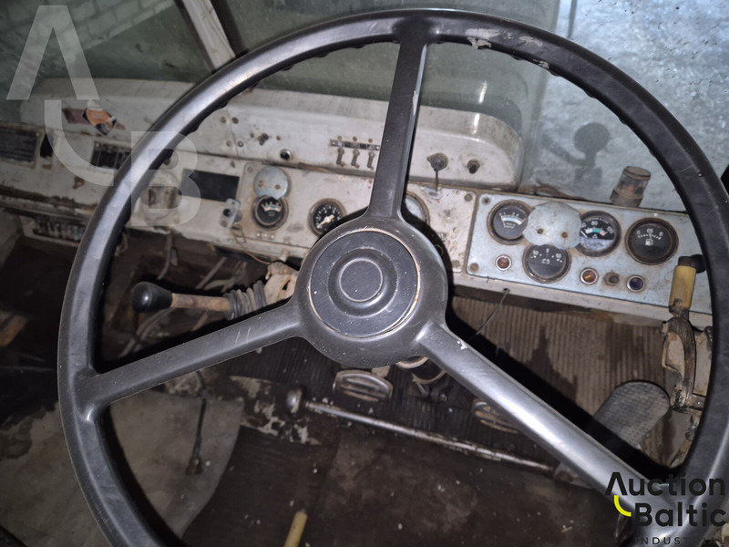 ЧТЗ T-150K - جرار: صورة 5 ЧТЗ T-150K - جرار: صورة 5