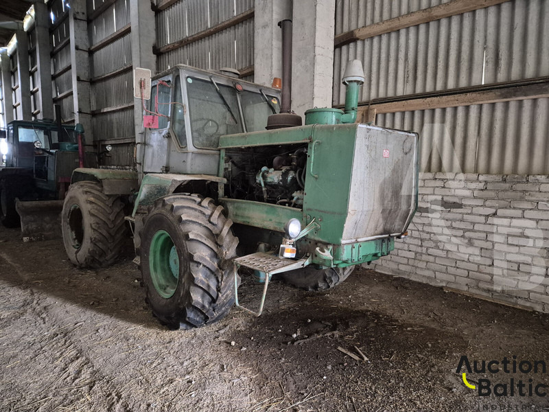 ЧТЗ T-150K - جرار: صورة 1 ЧТЗ T-150K - جرار: صورة 1