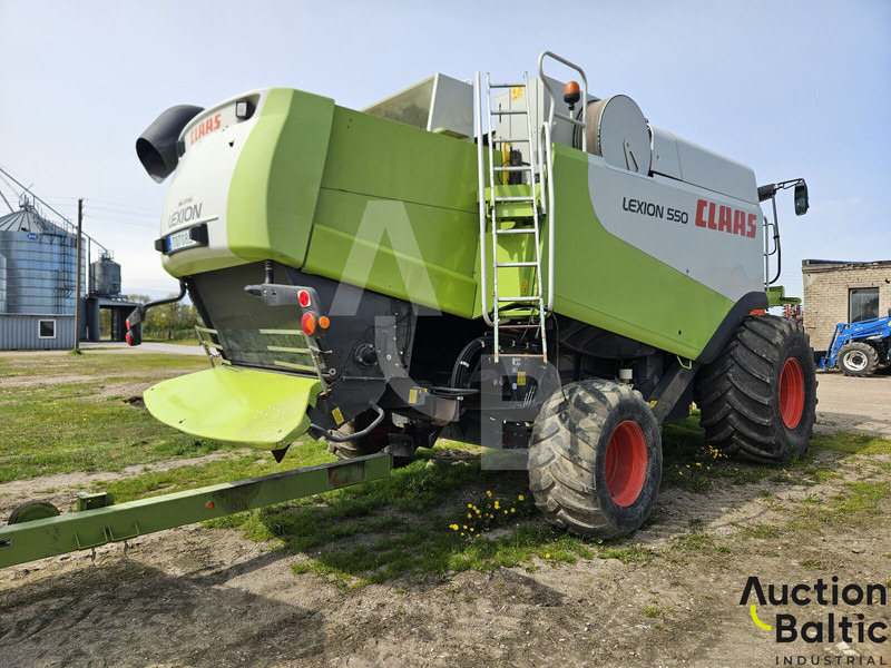 Claas Lexion 550 - حصادة موحَّدة: صورة 5 Claas Lexion 550 - حصادة موحَّدة: صورة 5