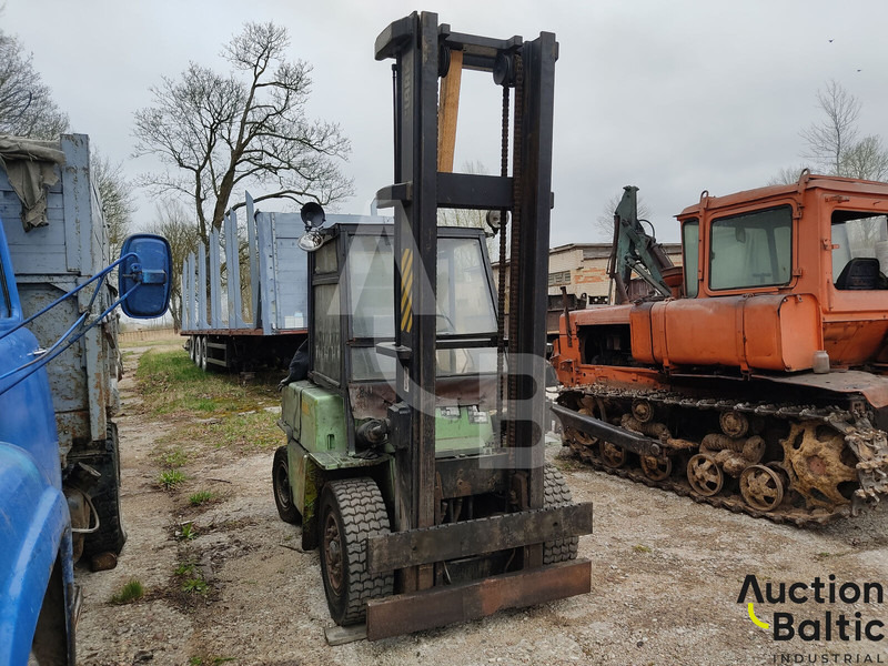 Clark C500 Y100 LPG - رافعة شوكية تعمل بالغاز: صورة 2 Clark C500 Y100 LPG - رافعة شوكية تعمل بالغاز: صورة 2