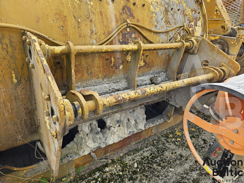 Concrete mixer - خلاطه اسمنت: صورة 5 Concrete mixer - خلاطه اسمنت: صورة 5