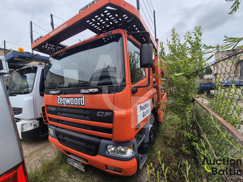 DAF AE75PC - شاحنة نقل سيارات شاحنة: صورة 1 DAF AE75PC - شاحنة نقل سيارات شاحنة: صورة 1