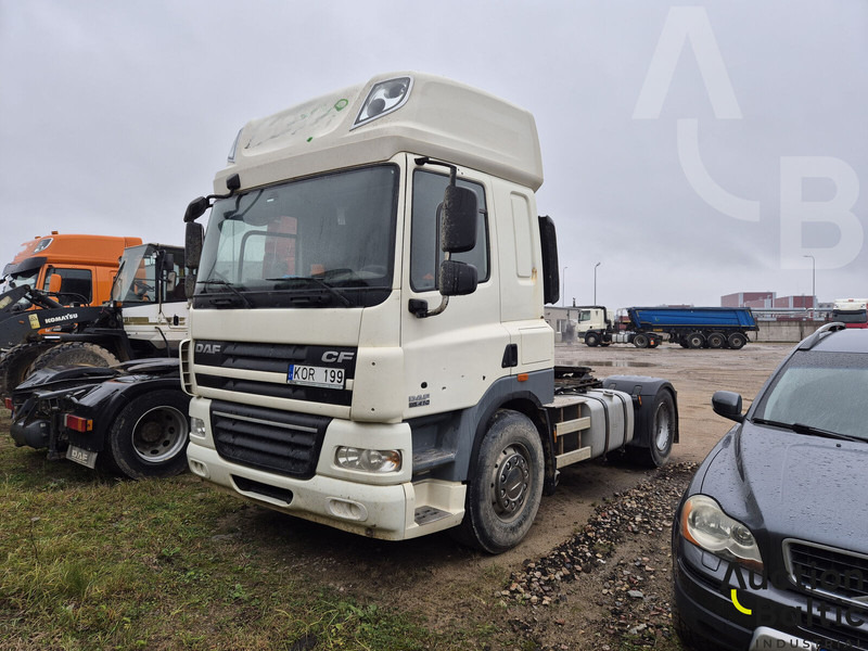 DAF FTCF85.410T - وحدة جر: صورة 1 DAF FTCF85.410T - وحدة جر: صورة 1