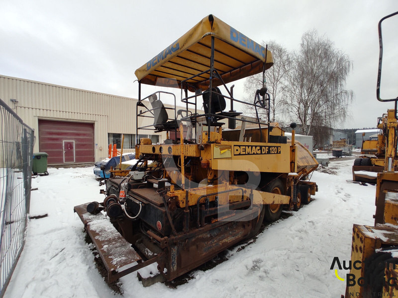 Demag DF 120 P - مدادة الأسفلت: صورة 3 Demag DF 120 P - مدادة الأسفلت: صورة 3