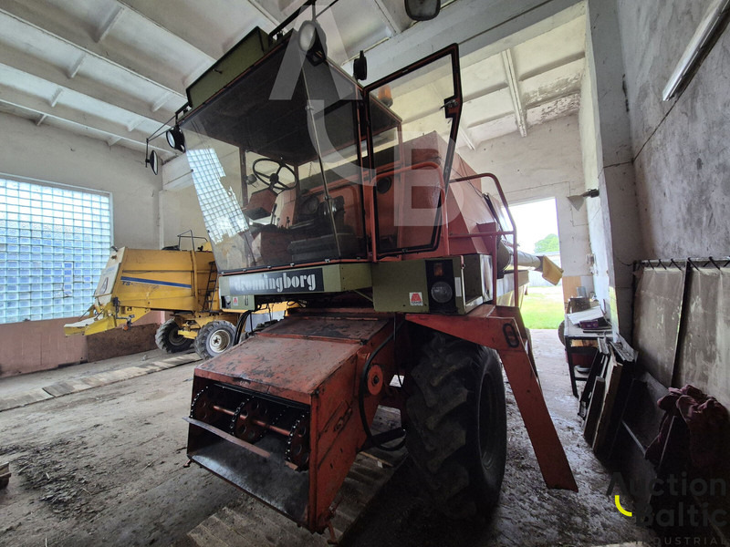 Dronningborg D1900 - حصادة موحَّدة: صورة 2 Dronningborg D1900 - حصادة موحَّدة: صورة 2