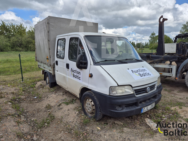 Fiat Ducato - شاحنة ستارة جانبية: صورة 2 Fiat Ducato - شاحنة ستارة جانبية: صورة 2
