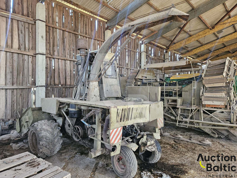 Fortschritt E281C - حصادة الأعلاف: صورة 1 Fortschritt E281C - حصادة الأعلاف: صورة 1