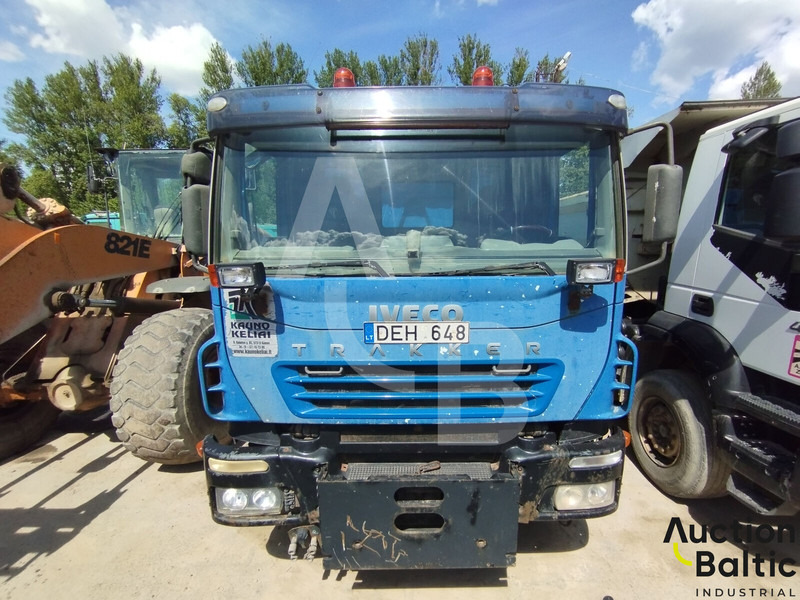 شاحنة قلاب Iveco 260 E44: صورة 9