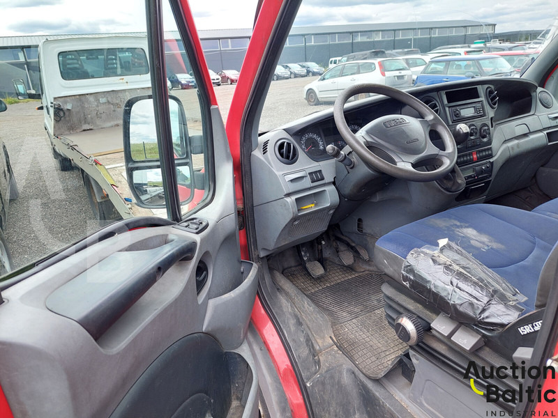 Iveco 50C18 - شاحنات مسطحة: صورة 5 Iveco 50C18 - شاحنات مسطحة: صورة 5