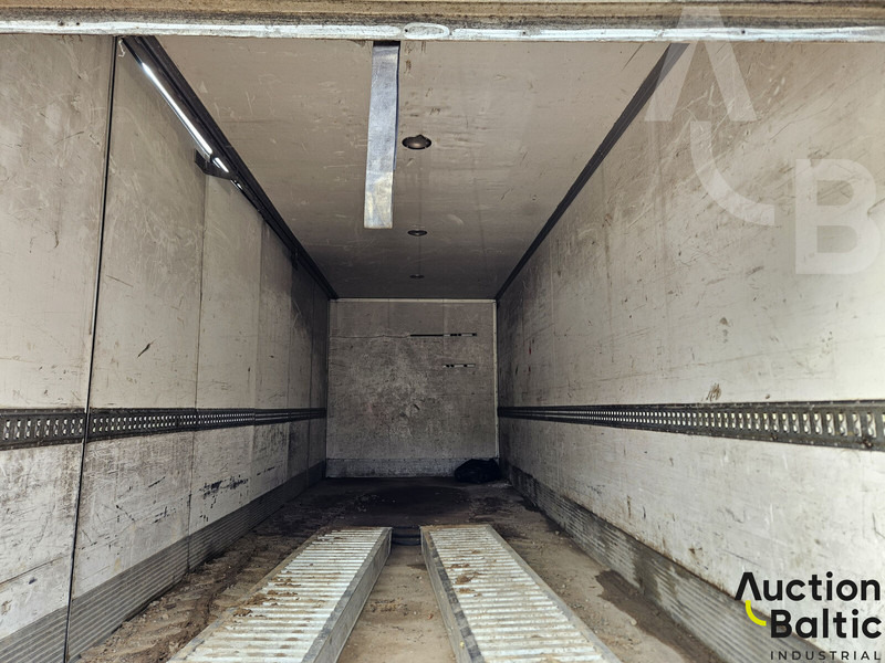 شاحنة مقفلة Iveco Eurocargo 150E23: صورة 15