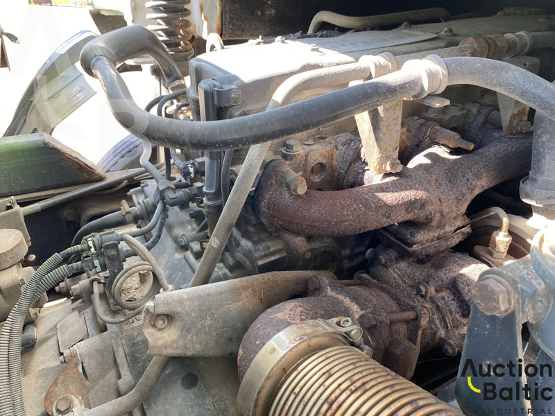 شاحنات مسطحة Iveco ML 120E22: صورة 11