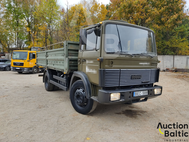 Iveco Magirus 110-17 - شاحنات مسطحة: صورة 1 Iveco Magirus 110-17 - شاحنات مسطحة: صورة 1