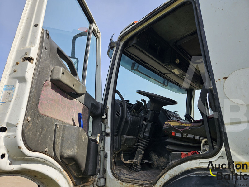 Iveco Magirus - مضخة خرسانة ثابتة: صورة 5 Iveco Magirus - مضخة خرسانة ثابتة: صورة 5