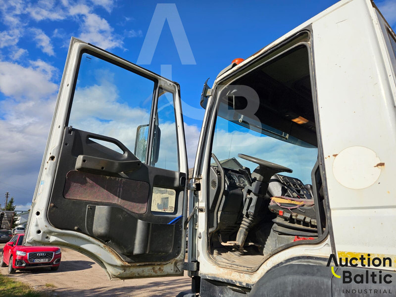 Iveco Magirus - مضخة خرسانة ثابتة: صورة 5 Iveco Magirus - مضخة خرسانة ثابتة: صورة 5