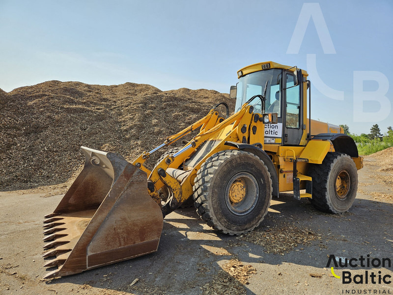 JCB 426 HT - اللودر بعجل: صورة 2 JCB 426 HT - اللودر بعجل: صورة 2