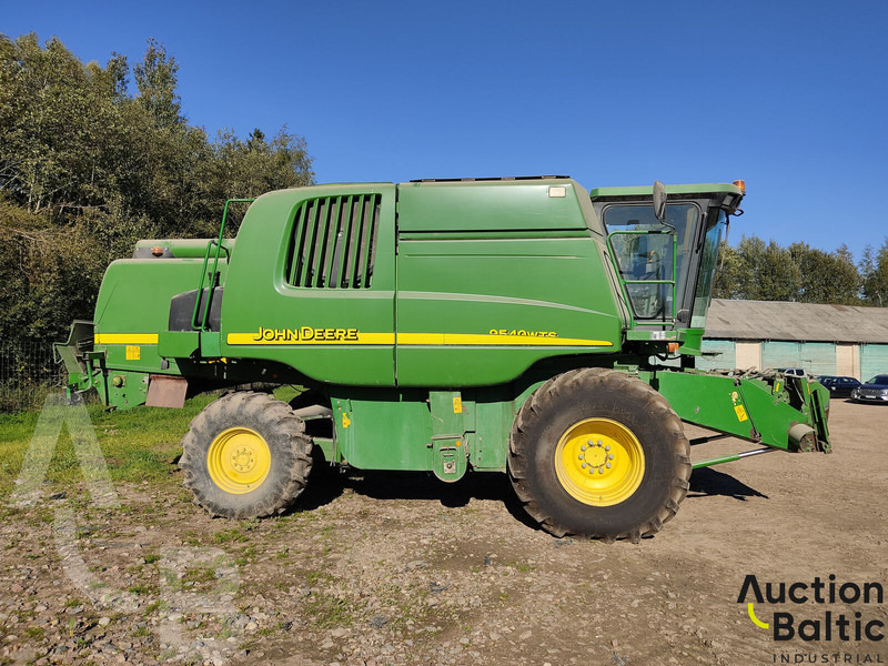 John Deere 9450 - حصادة موحَّدة: صورة 4 John Deere 9450 - حصادة موحَّدة: صورة 4