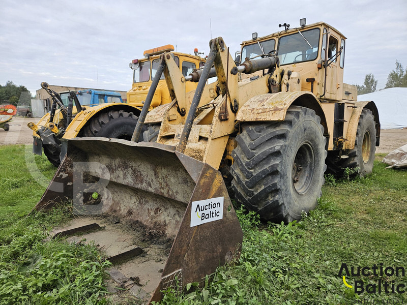 Kirovec K-700A - جرار: صورة 4 Kirovec K-700A - جرار: صورة 4