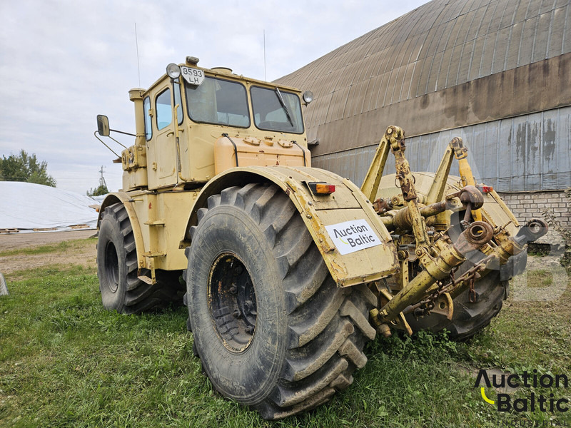 Kirovec K-701 - جرار: صورة 4 Kirovec K-701 - جرار: صورة 4