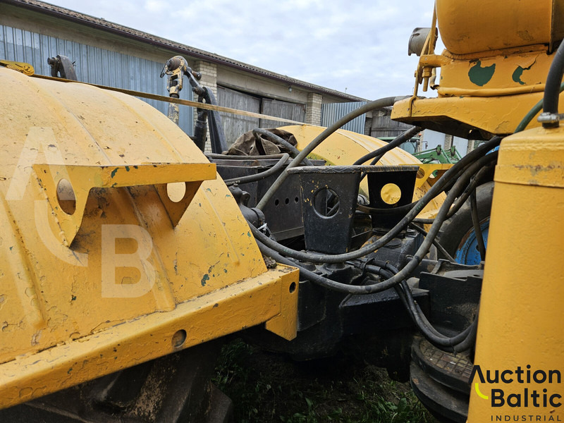 Kirovec K-701 - جرار: صورة 2 Kirovec K-701 - جرار: صورة 2