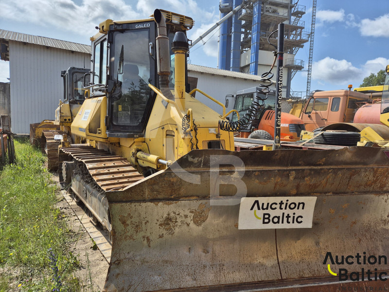 Komatsu D51EX-22 - جرافة: صورة 2 Komatsu D51EX-22 - جرافة: صورة 2