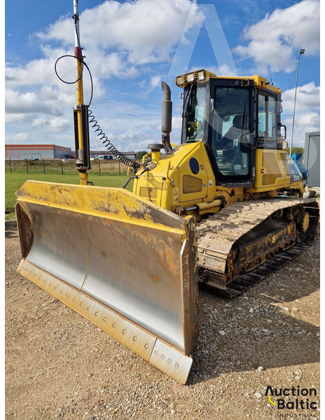 Komatsu D51PX-22 - جرافة: صورة 1 Komatsu D51PX-22 - جرافة: صورة 1