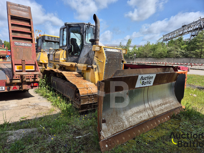 Komatsu D61EX-15 - جرافة: صورة 1 Komatsu D61EX-15 - جرافة: صورة 1