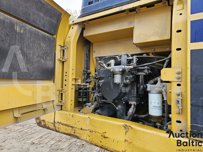 حفار زحاف Komatsu PC210LC-11: صورة 12
