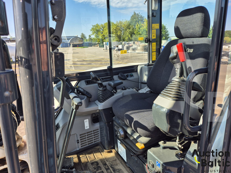Komatsu PC80MR-3 - حفارة مُصَّغرة: صورة 5 Komatsu PC80MR-3 - حفارة مُصَّغرة: صورة 5