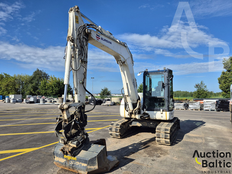 Komatsu PC80MR-3 - حفارة مُصَّغرة: صورة 1 Komatsu PC80MR-3 - حفارة مُصَّغرة: صورة 1