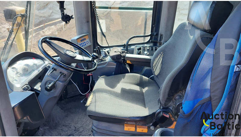 Komatsu WA470-5H - اللودر بعجل: صورة 5 Komatsu WA470-5H - اللودر بعجل: صورة 5
