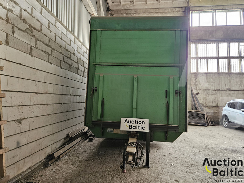 Krukenmeier - مقطورة ستارة جانبية: صورة 3 Krukenmeier - مقطورة ستارة جانبية: صورة 3