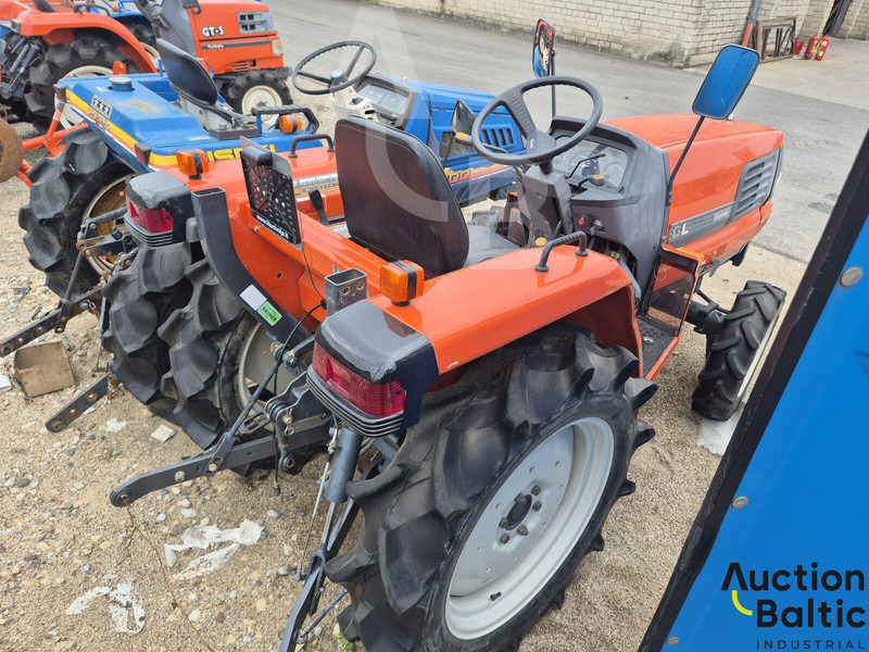 Kubota GL 240 - جرار: صورة 4 Kubota GL 240 - جرار: صورة 4
