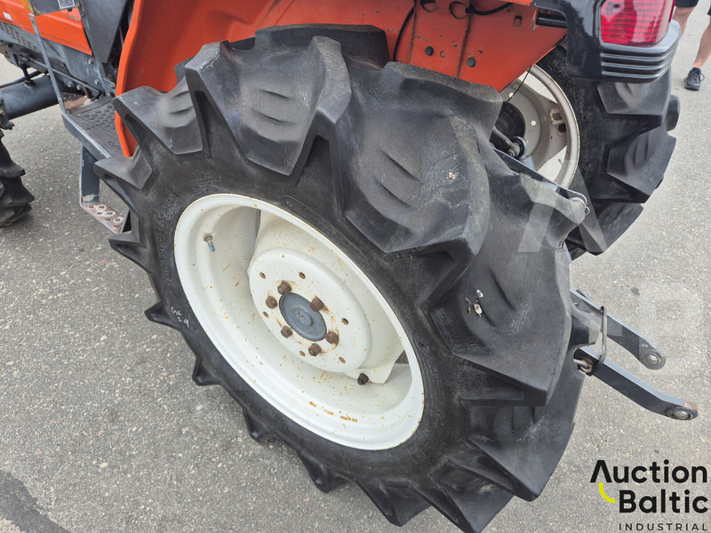 جرار Kubota GL 29: صورة 17
