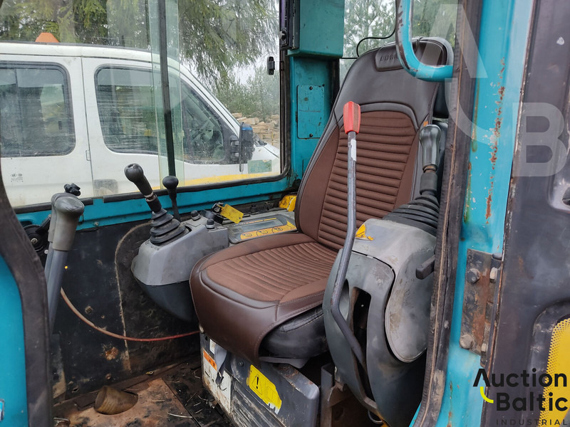 Kubota KX155-3 - حفارة مُصَّغرة: صورة 5 Kubota KX155-3 - حفارة مُصَّغرة: صورة 5